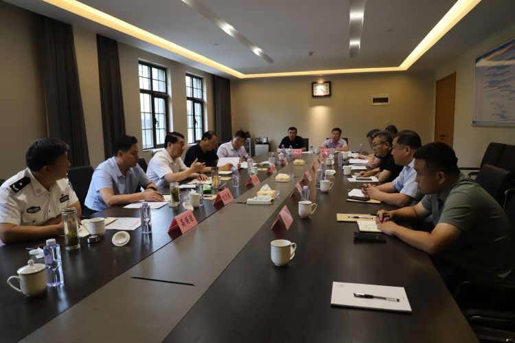 章丘区副区长、公安分局局长王志栋调研明水古城周边环境秩序