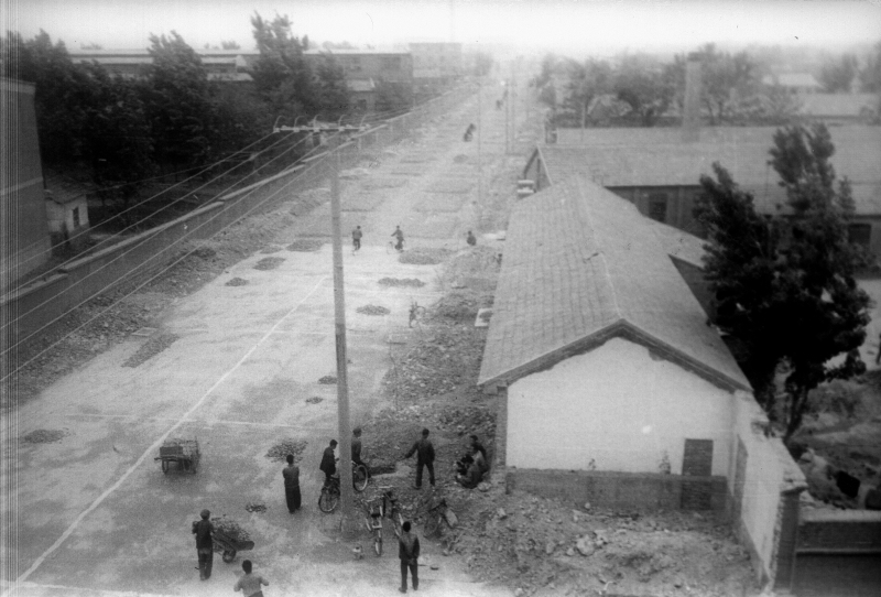 21(1978年汇泉路(原县府街)原貌).JPG