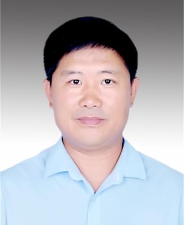 王新江.jpg