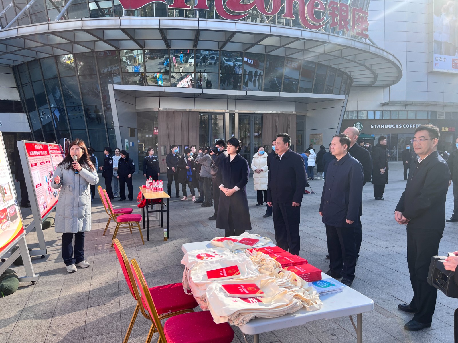 4bf3a63fd7b6e50fafe15b1213293837.jpg 4bf3a63fd7b6e50fafe15b1213293837.jpg